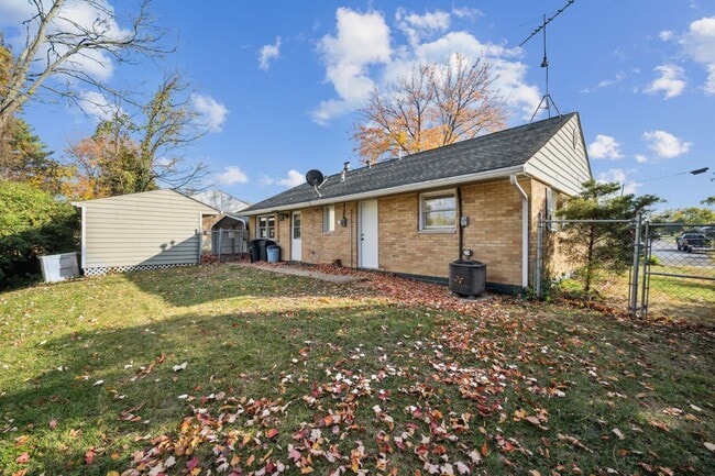Building Photo - 3-Bedroom Home in Summerside with Fenced Yard & Extra Storage