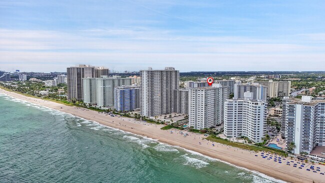 Building Photo - 3550 Galt Ocean Dr