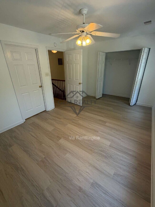 Building Photo - 4710 Turnberry Dr
