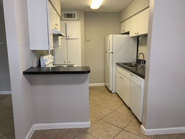 Interior Photo - Verano at the Heights Apartments