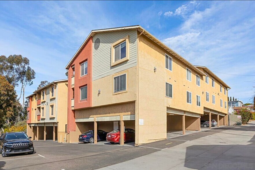 Primary Photo - 7003 Saranac St
