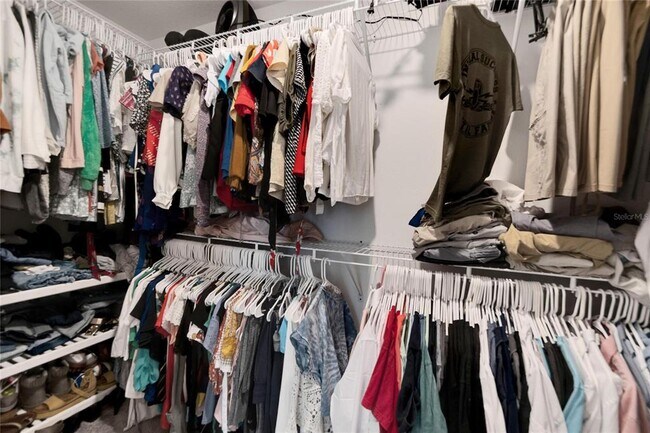 Building Photo - 3107 Oyster Cv St