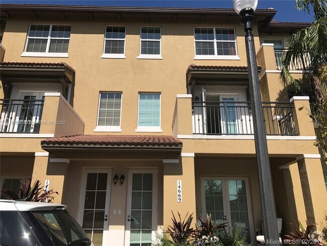 Building Photo - 14669 SW 9th St