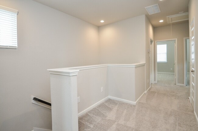 Building Photo - 9821 Prairie Garden Ln