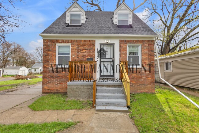 Building Photo - 12950 Glastonbury Ave