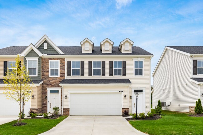 Building Photo - 313 Lenell Lp