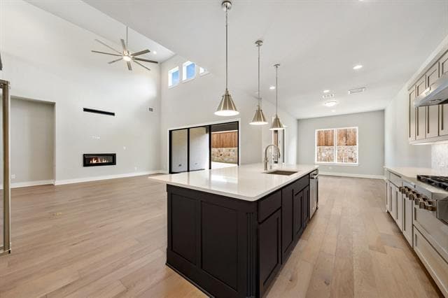 Building Photo - 6832 Sunset Hls Dr