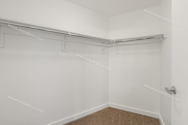 Building Photo - The Civic | 11th Floor 2BD/2BA with Stunning Portland Views, Free Parking and Free Utilities!