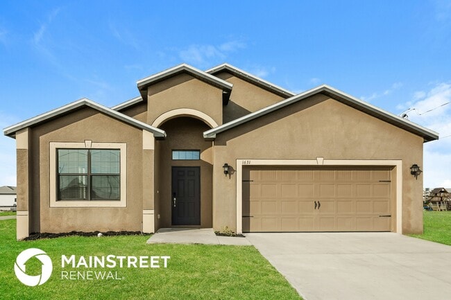 Building Photo - 1631 SW 25th Ln