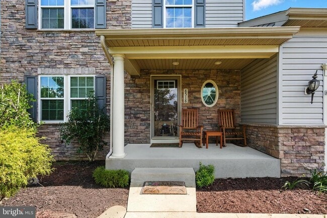 Building Photo - 8518 Cedar Chase Dr