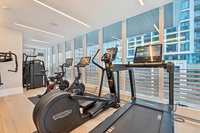 Building Photo - 150 Seaport Blvd