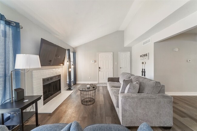 Building Photo - 7200 T C Jester Blvd