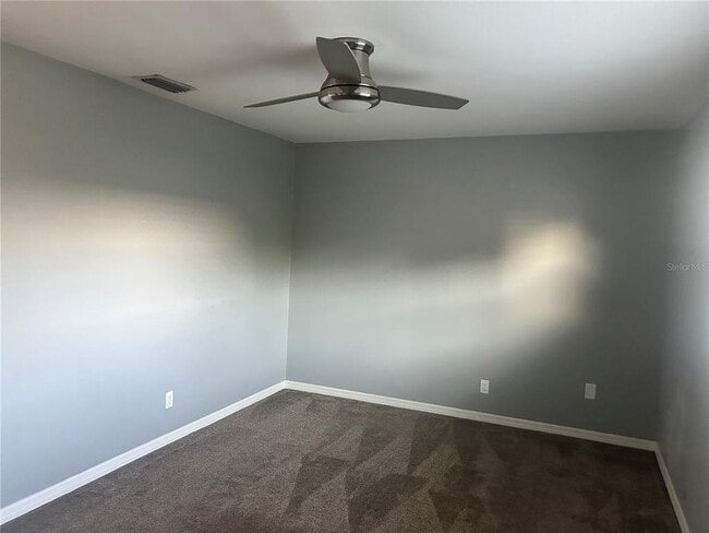 Building Photo - 501 Firefly Ln