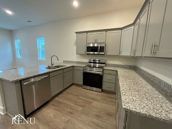 Building Photo - 212 McBrien Rd