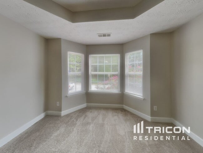 Building Photo - 7010 Red Maple Ln