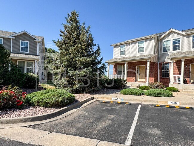 Building Photo - Fountain Fort Carson Townhome