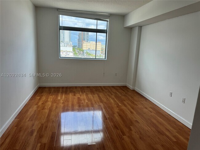Building Photo - 140 S Dixie Hwy