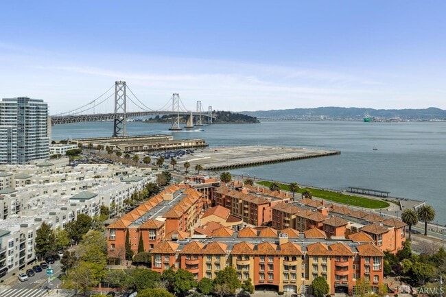 Building Photo - 219 Brannan St