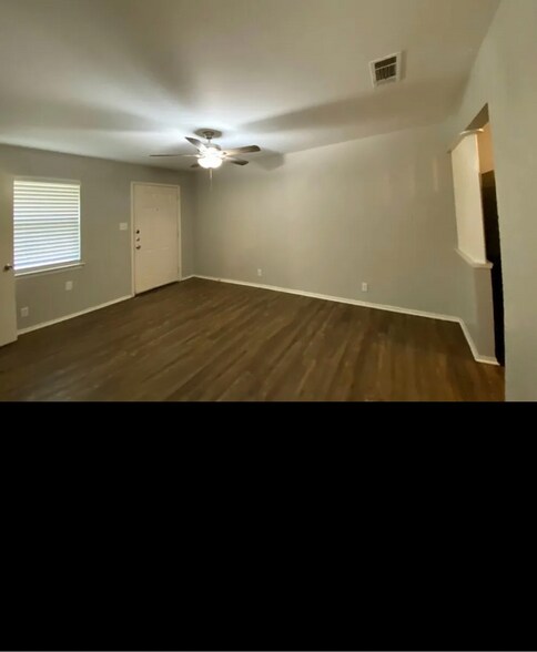 Building Photo - 2513 Normont Cir
