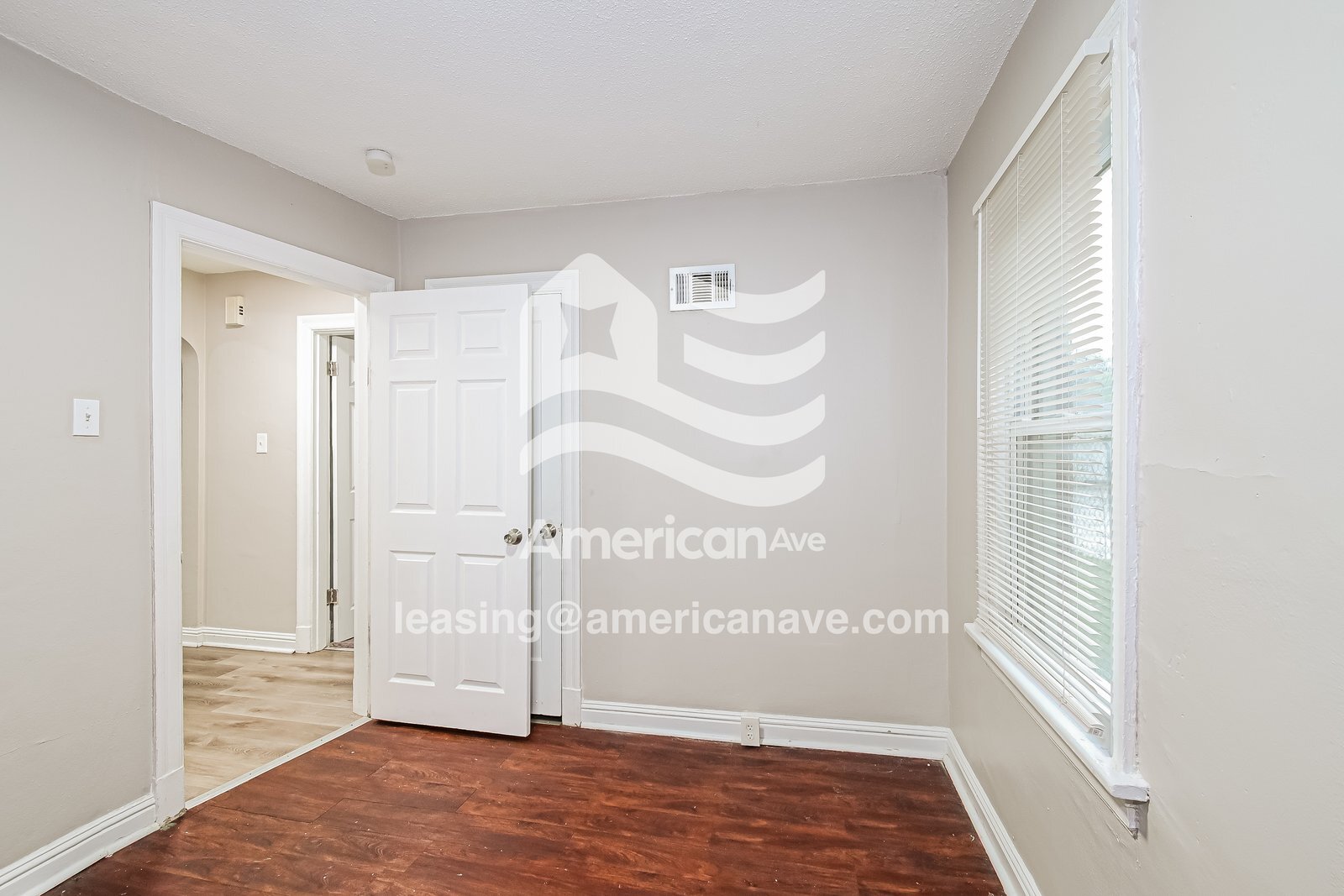 Building Photo - 207 Newell Dr