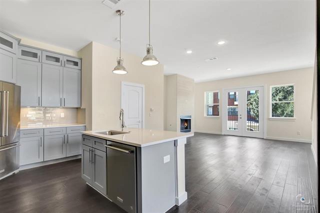 Building Photo - 1209 Beaconsfield Lane