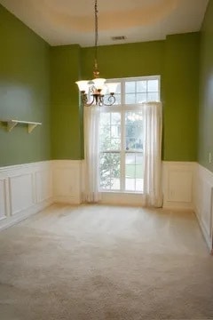 Building Photo - 118 Royal Pine Dr