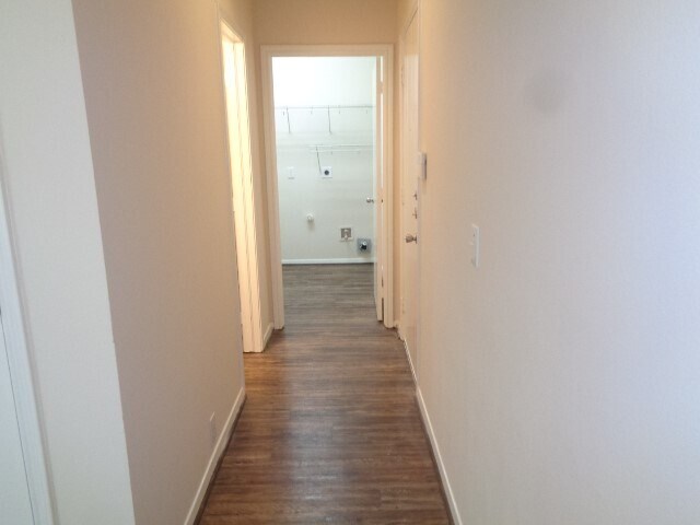 Building Photo - 2831 Feather Green Trail