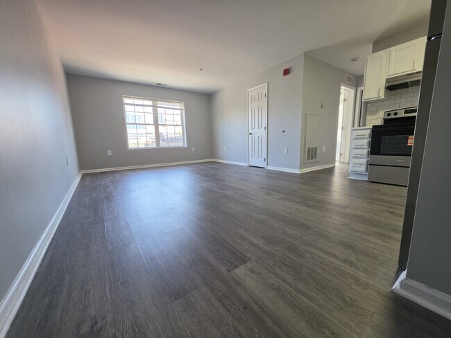 Building Photo - 223 N Tatnall St