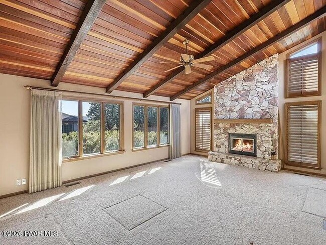 Building Photo - 235 Solar Heights Terrace