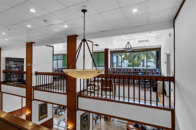 Building Photo - 2801 NE 183rd St