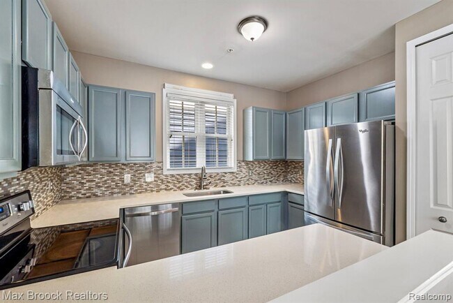 Building Photo - 3833 Forester Blvd