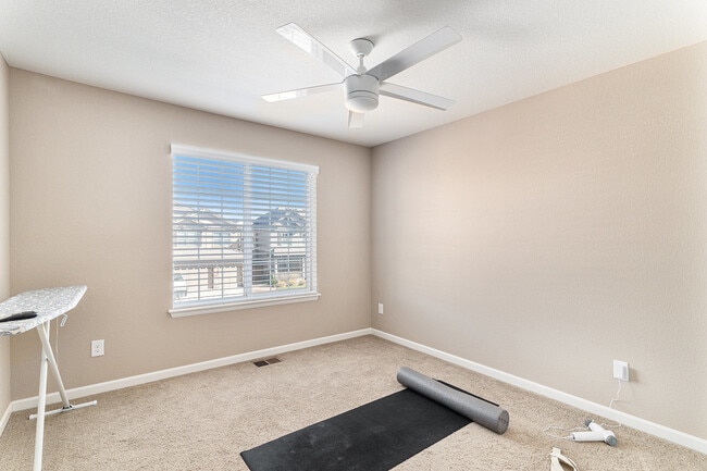 Building Photo - 12648 Fisher Dr