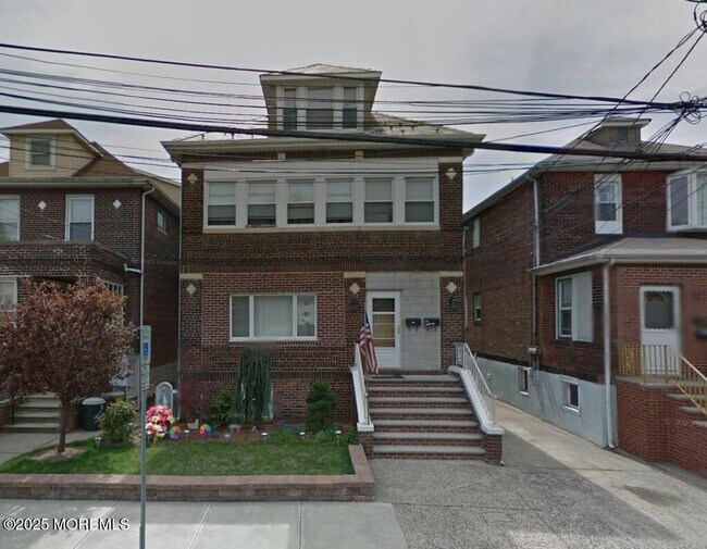 Primary Photo - 408 Morningside Ave
