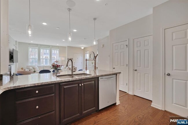 Building Photo - 80 Wesmont Drive