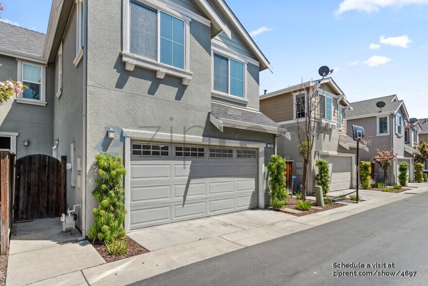 Building Photo - 168 Caroline Ln