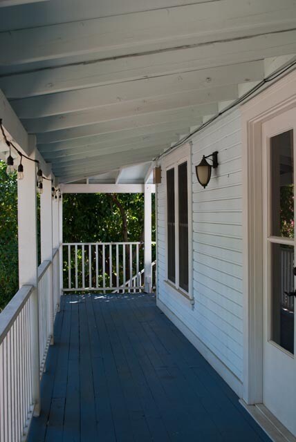 wrap around deck - 2730 F St