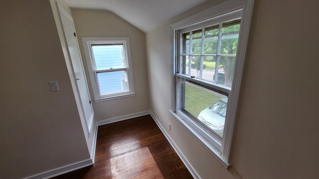 Bedroom 1 - 156 Stoneleigh Ave