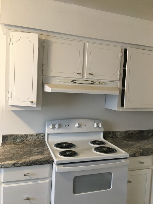 620 N Blackstone St 620 N Blackstone St Tulare CA 93274 Apartment Finder