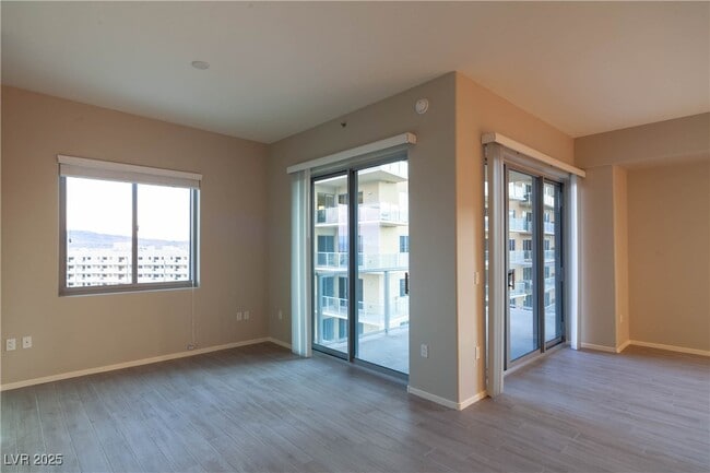 Building Photo - 8255 S Las Vegas Blvd