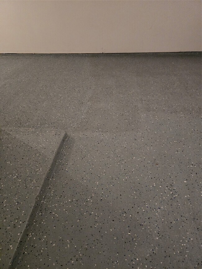 Building Photo - 3910 Champion Creek Ln