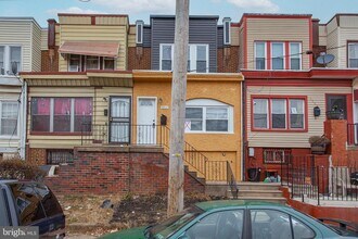 Building Photo - 5511 Willows Ave