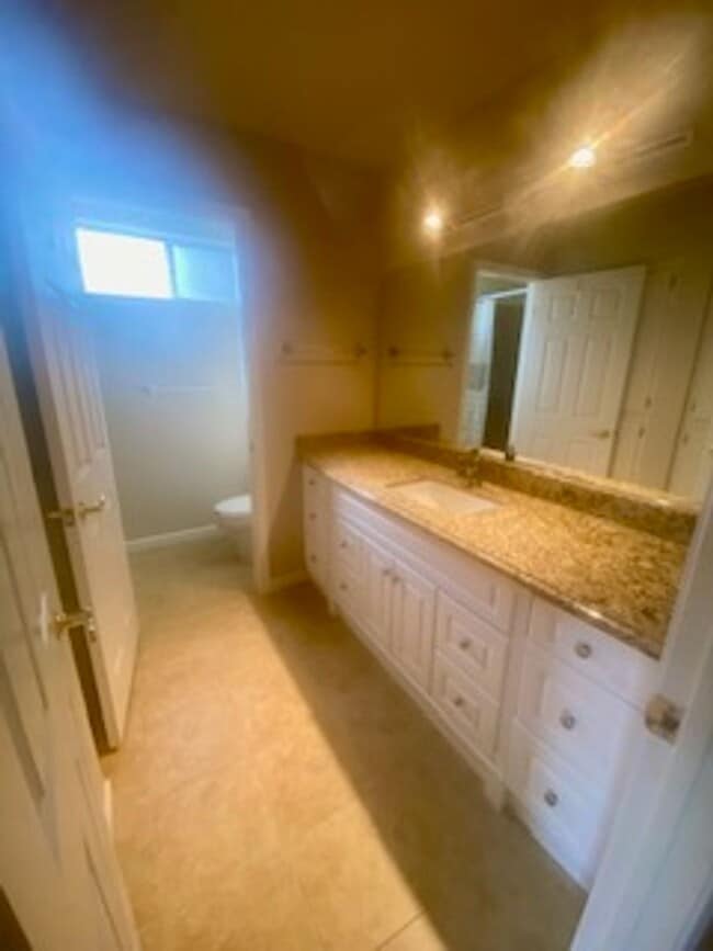 Building Photo - Three Bedroom Two and a Half Bath Home in the South Reno Crystal Lake Area