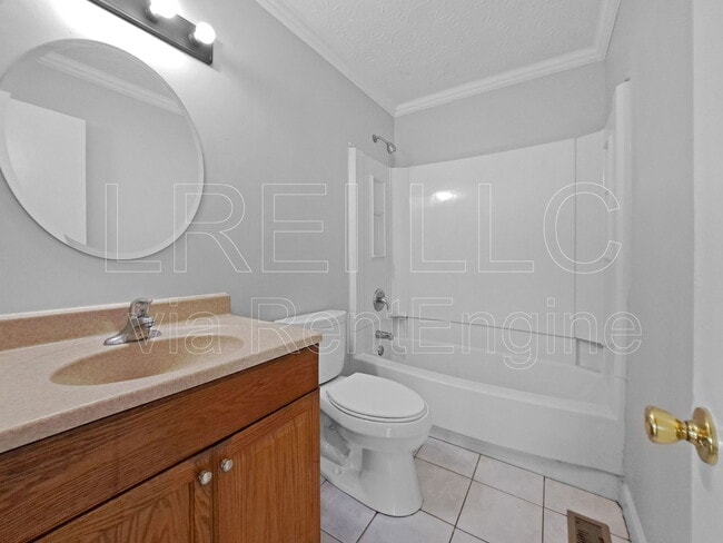 Building Photo - 13106 Ashlawn Dr