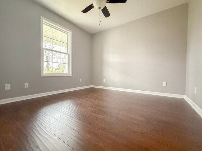 Building Photo - 3-Bedroom Home with Garage and Large Deck in Baxter