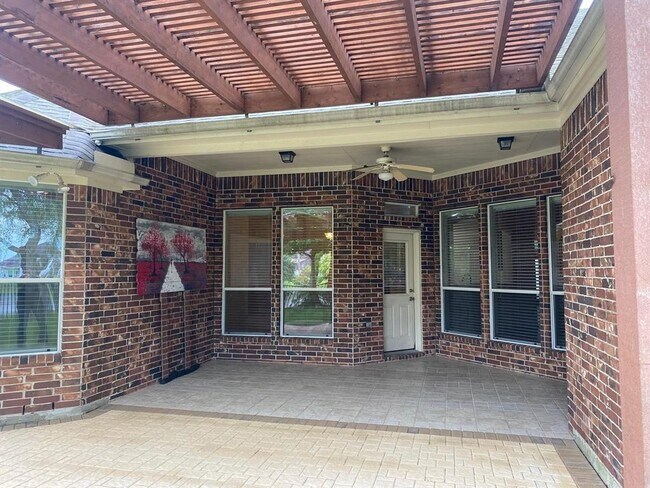 Building Photo - 2506 Orchid Creek Dr