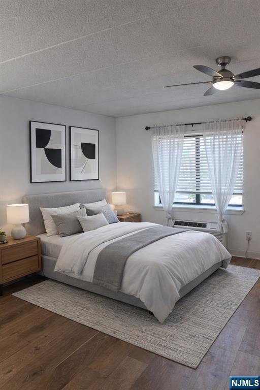 Building Photo - 5 Linden 2H