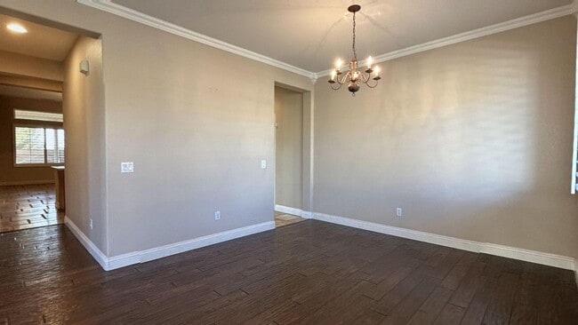 Building Photo - 1515 Shooting Star Dr