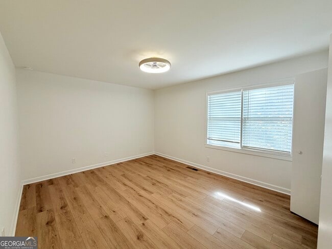 Building Photo - 1500 Planters Ridge Ln