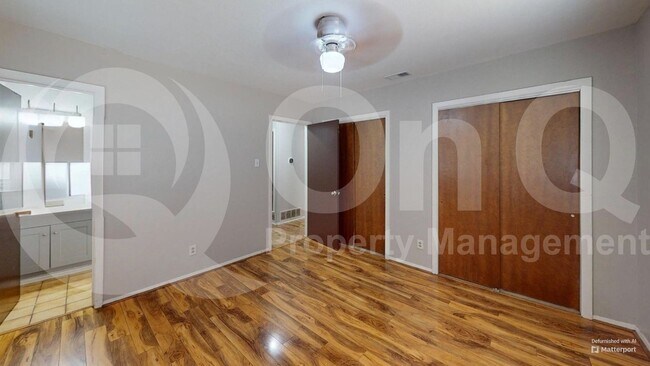 Building Photo - 3105 Conejos Dr