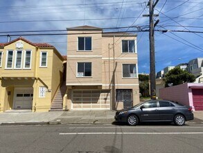 Building Photo - 3630